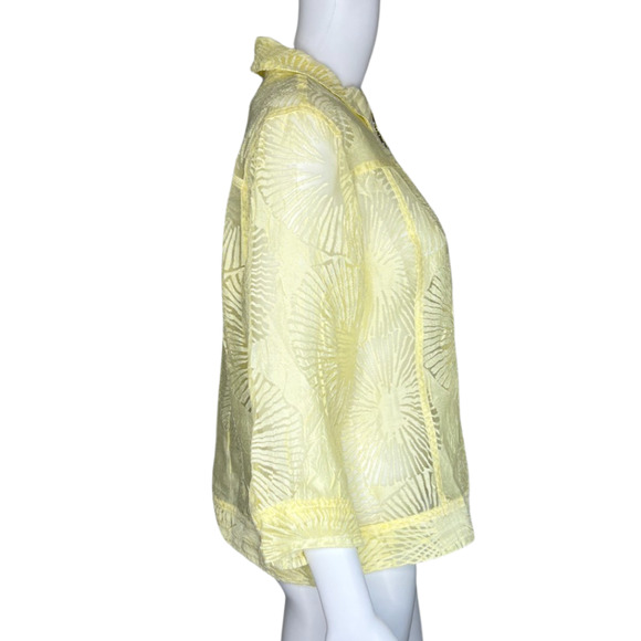 TanJay Shirt Womens 10 Yellow Floral Sheer Lightweight Vacation‎ Cruise Casual - Picture 3 of 8